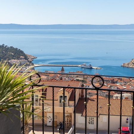Villa Smaragd - Lapis - Luxury Apartment With Shared Pool Макарска Экстерьер фото