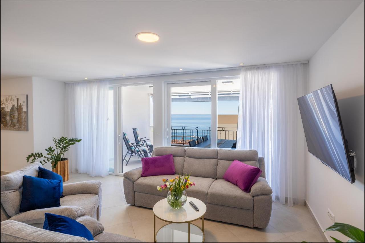 Villa Smaragd - Lapis - Luxury Apartment With Shared Pool Макарска Экстерьер фото